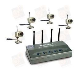 4-х камерная охранная система беспроводного видеонаблюдения на 2.4 Ghz (модель RC530A), фото 1