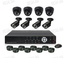 Готовый 8-ми камерный DIY комплект проводного видеонаблюдения для самостоятельной установки (4 внутренних купольных камеры + 4 уличные камеры) (мод. KT7608AC KIT 3), фото 1