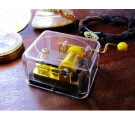 Музыкальная шкатулка-шарманка &quot;Yesterday Once More&quot;, фото 1