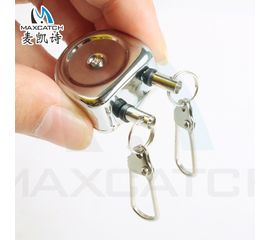 Брелок-ретрактор с карбоновой нитью, фото 1