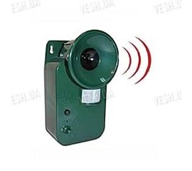 Мощный уличный влагозащитный ультразвуковой отпугиватель животных с детектором движения (модель USR-150), фото 1