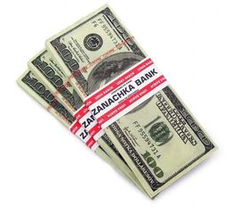 Пачка денег по 100 долларов, фото 1