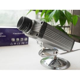 Беспроводная Wi-Fi внутренняя цветная IP видео камера с ИК подсветкой (модель FOSCAM FI8902W), фото 1