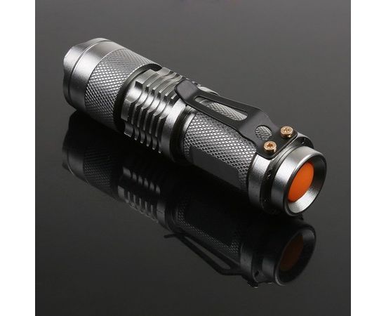 Светодиодный фонарь 300LM с регулируемым фокусом, фото 1