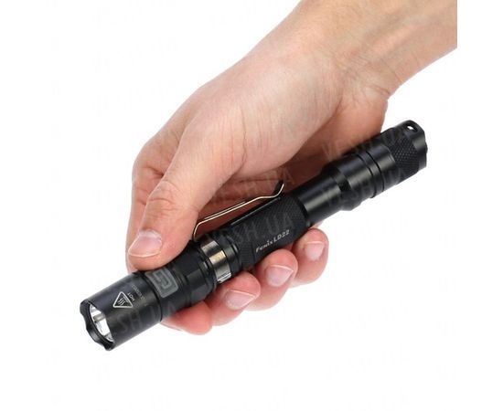 Фонарь Fenix LD22 Cree XP-G (S2) : -LD серия, фото 4 Фонарь Fenix LD22 Cree XP-G (S2) : -LD серия, фото 4