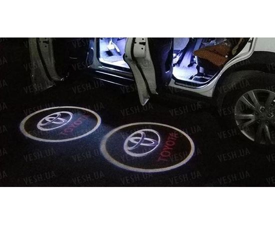Товар распродан - Сенсорная подсветка на дверцу автомобиля. С проекцией Toyota #19 - Подсветка салона дверей днища, фото 2