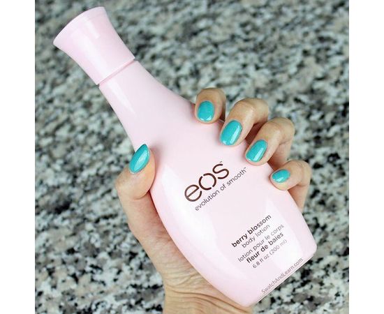 Товар распродан - Лосьон для тела EOS Berry Blossom Body Lotion (Ягодный).350мл - Крем для рук, фото 2