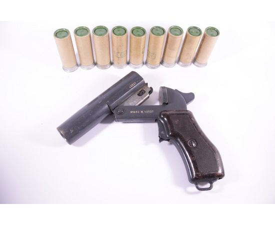 Сигнальный пистолет (ракетница) СПШ-44 Чехия + 9 осветителей, фото 2