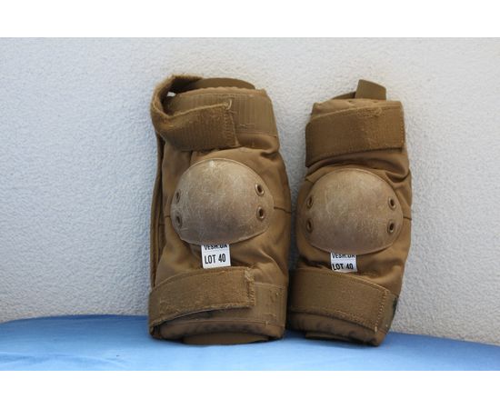 Тактические налокотники NATO USMC ALTA Cayote Made in USA размер M – состояние на фото LOT40, фото 1