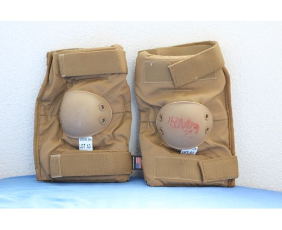Тактические налокотники NATO USMC ALTA Cayote Made in USA размер M – состояние на фото LOT43, фото 1