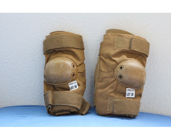 Тактические налокотники NATO USMC ALTA Olive Made in USA размер M – состояние на фото LOT30, фото 1