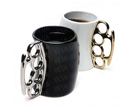 Товар распродан - Чашка с кастетом выпуклая черная - Чашки, фото 1