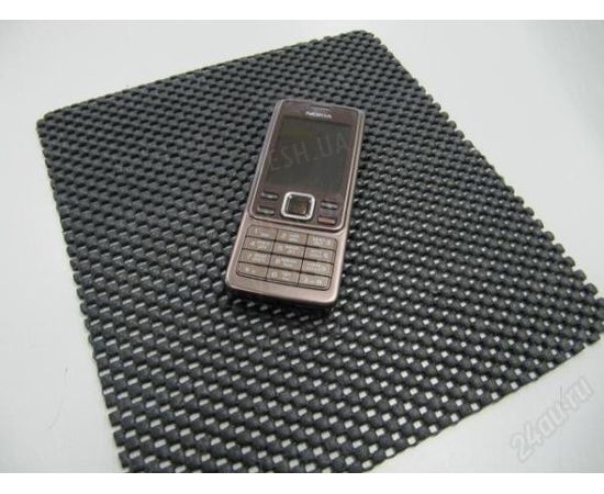 Товар распродан - Коврик в авто &quot;антискольжение&quot; - Липкие коврики автомобилные, фото 1